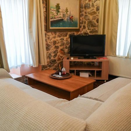 Φιλόξενο Σπίτι Lejlighed Nafplio Eksteriør billede
