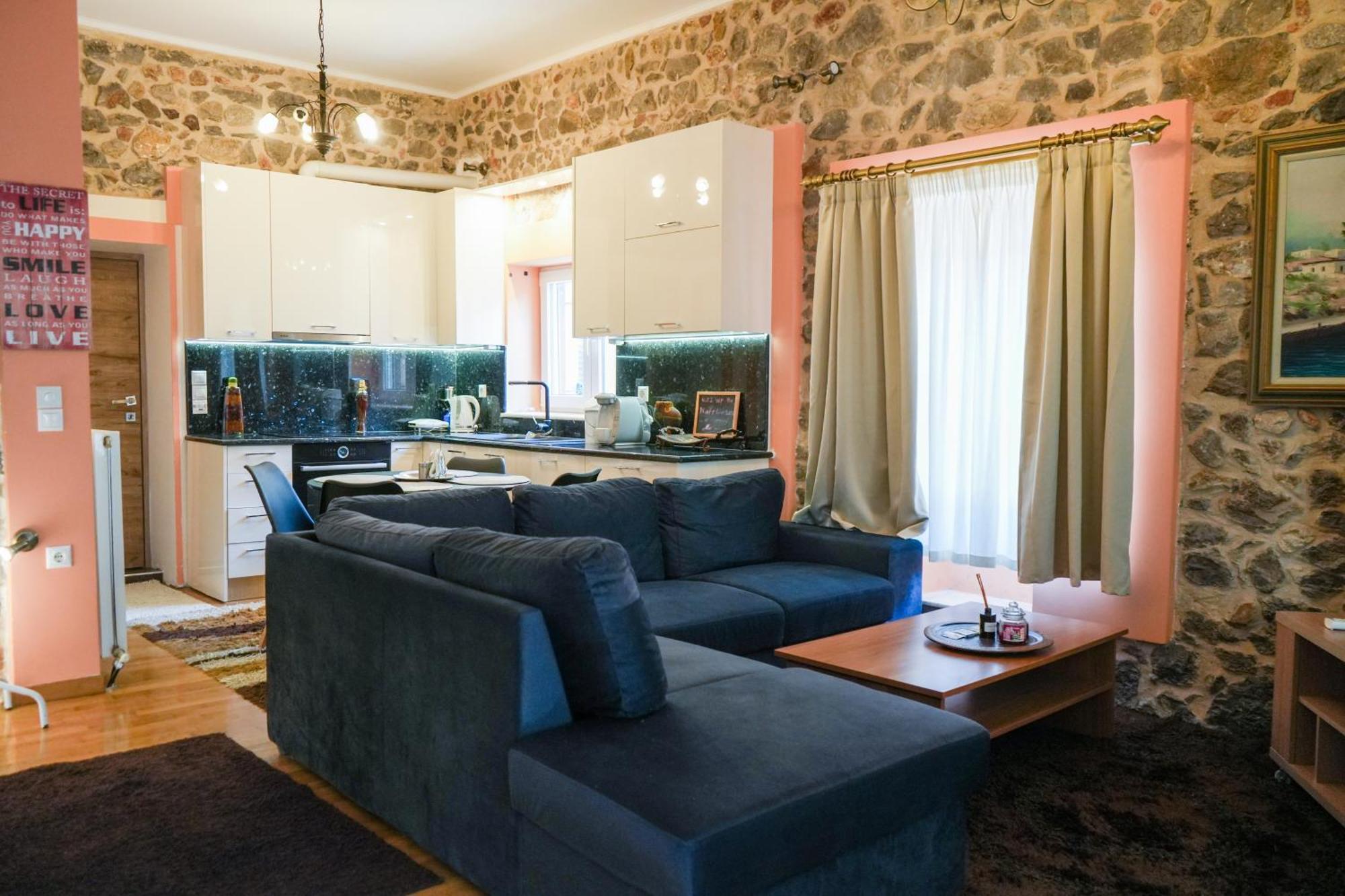Φιλόξενο Σπίτι Lejlighed Nafplio Eksteriør billede